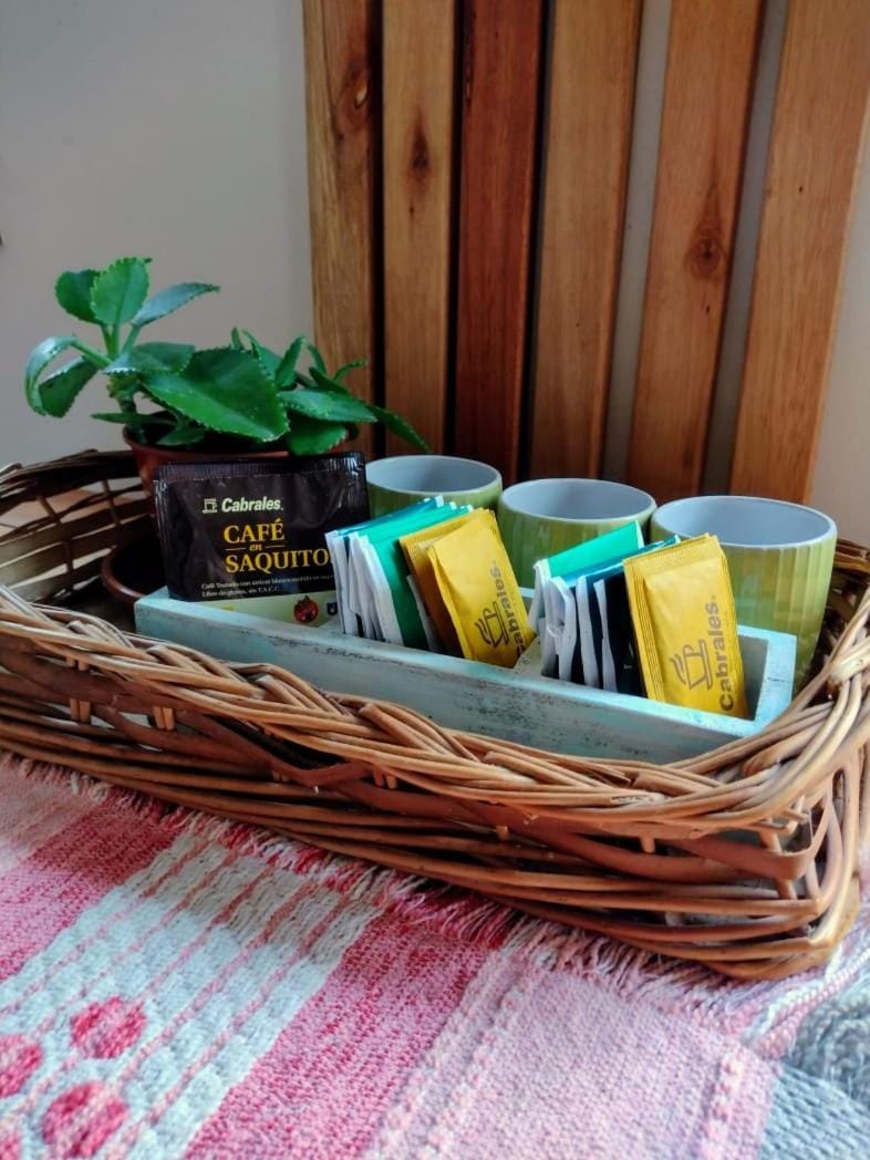Basilia, Casa con pileta para 6 personas con garaje para 2 vehículos House in Posadas