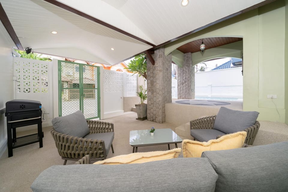 Seating area