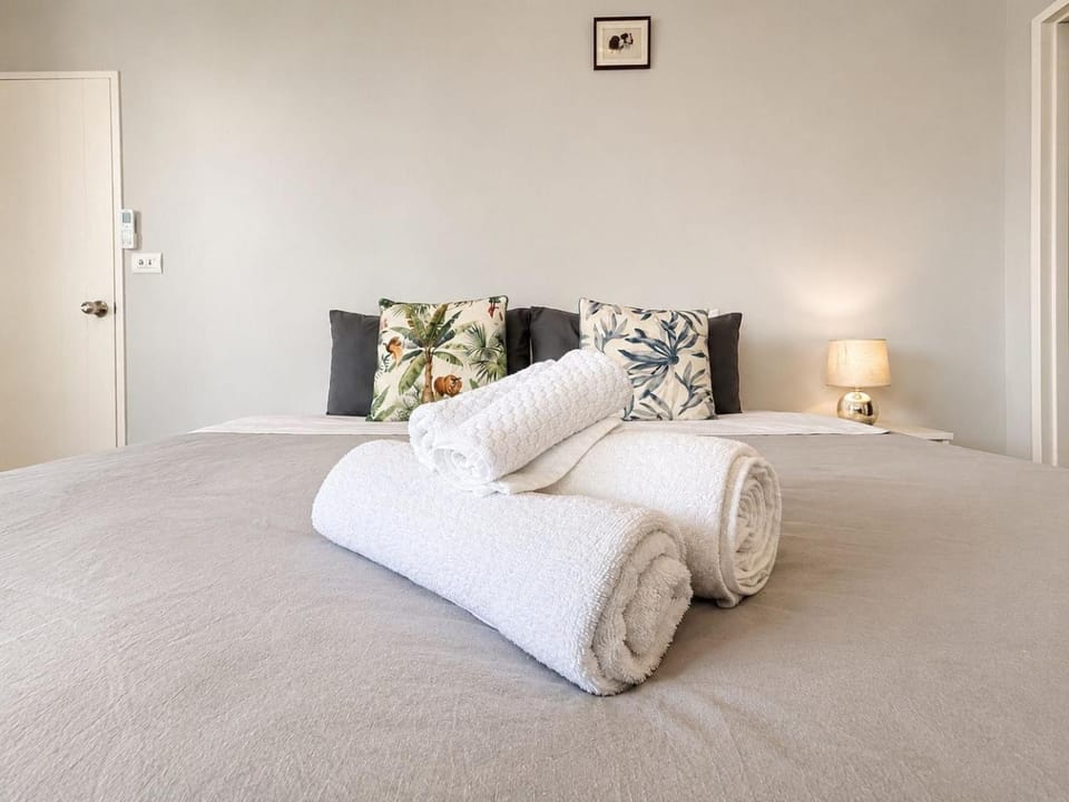 Hillsborough Spacious 3BR with Ensuite -12mins frm Airport House in Auckland