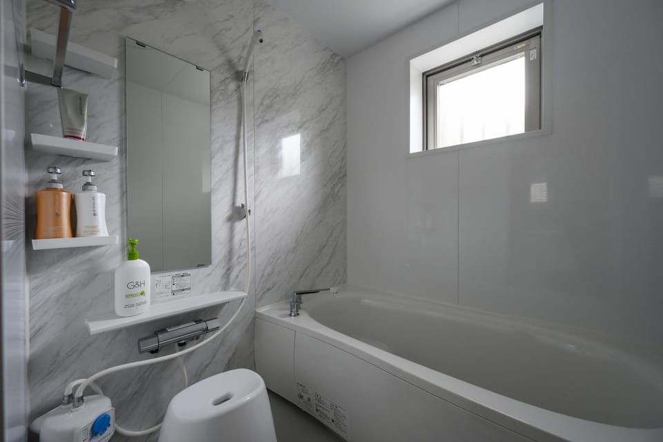 Shower, Bathroom, Bath