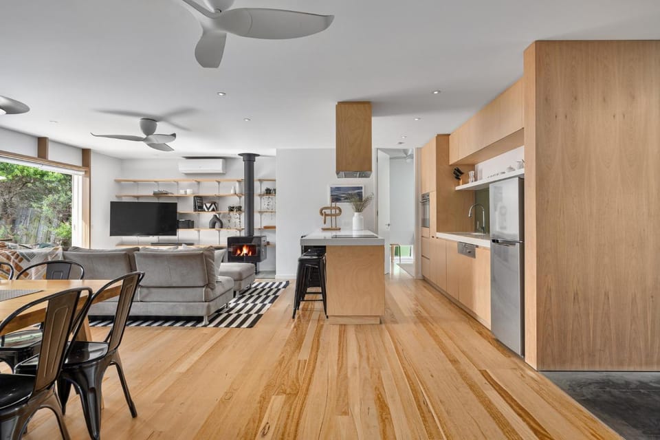 Palm Springs Oasis House in Melbourne