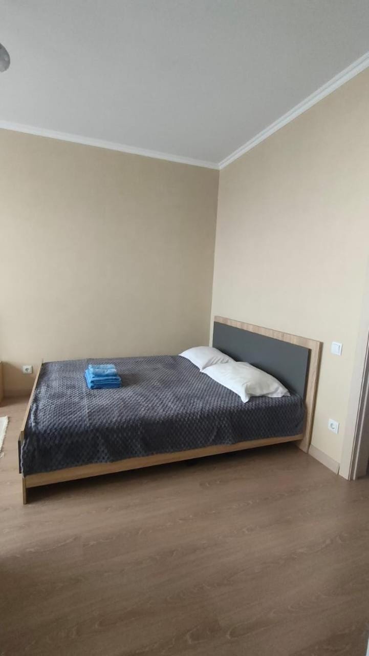 Однокомнатные и 2х комнатные квартиры на Туране Apartment in Kazakhstan
