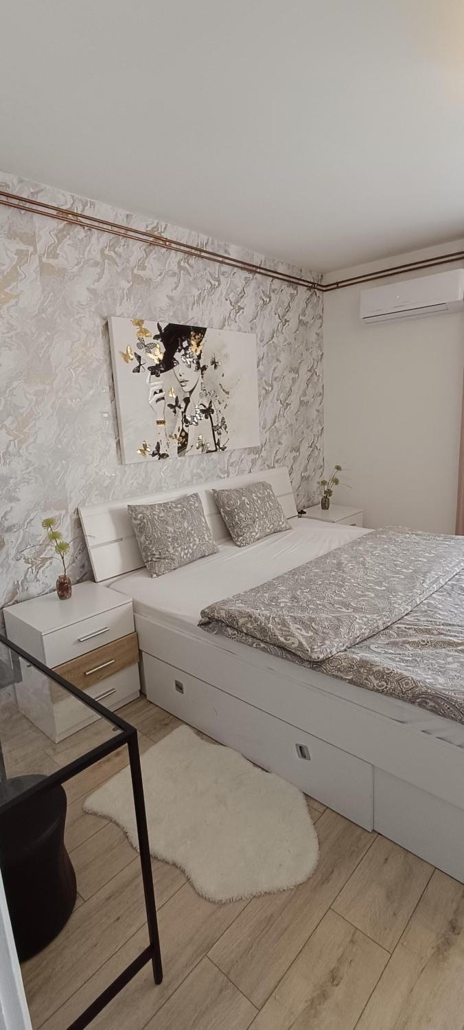 Apartman Kozarčeva Apartment in Slovenia
