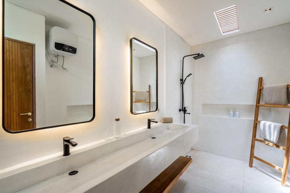 Shower, Bathroom, towels