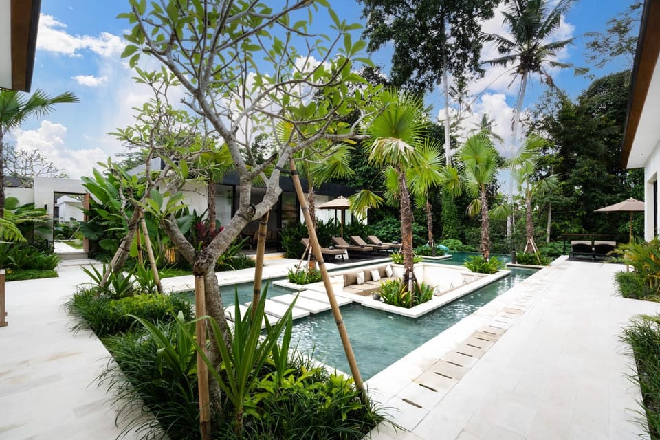 Property building, View (from property/room), Seating area, Pool view, Swimming pool, sunbed
