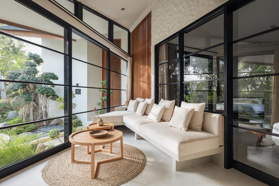 Day, Garden, Living room, Seating area, Garden view