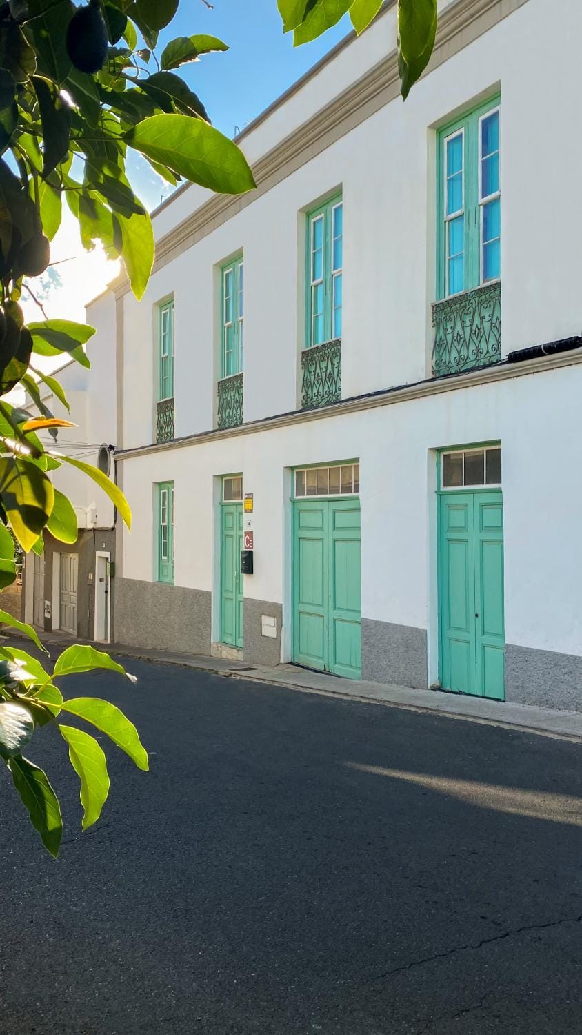 Property building, Day