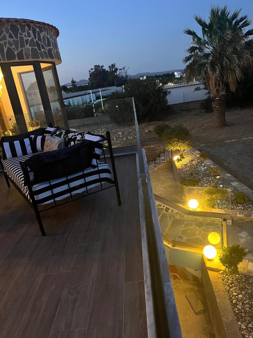 Night, Natural landscape, Garden, View (from property/room), Balcony/Terrace, Seating area, Garden view