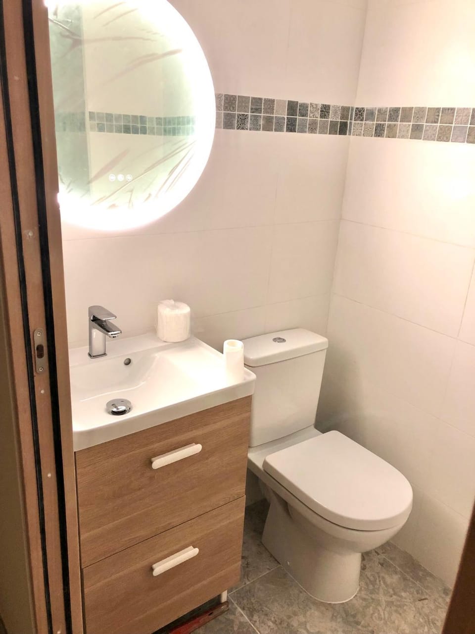 Toilet, Bathroom
