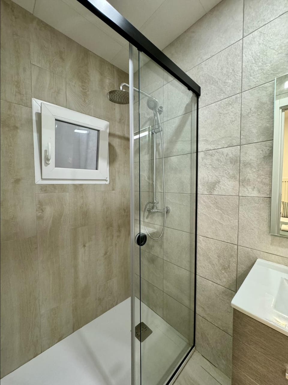 Shower, Bathroom