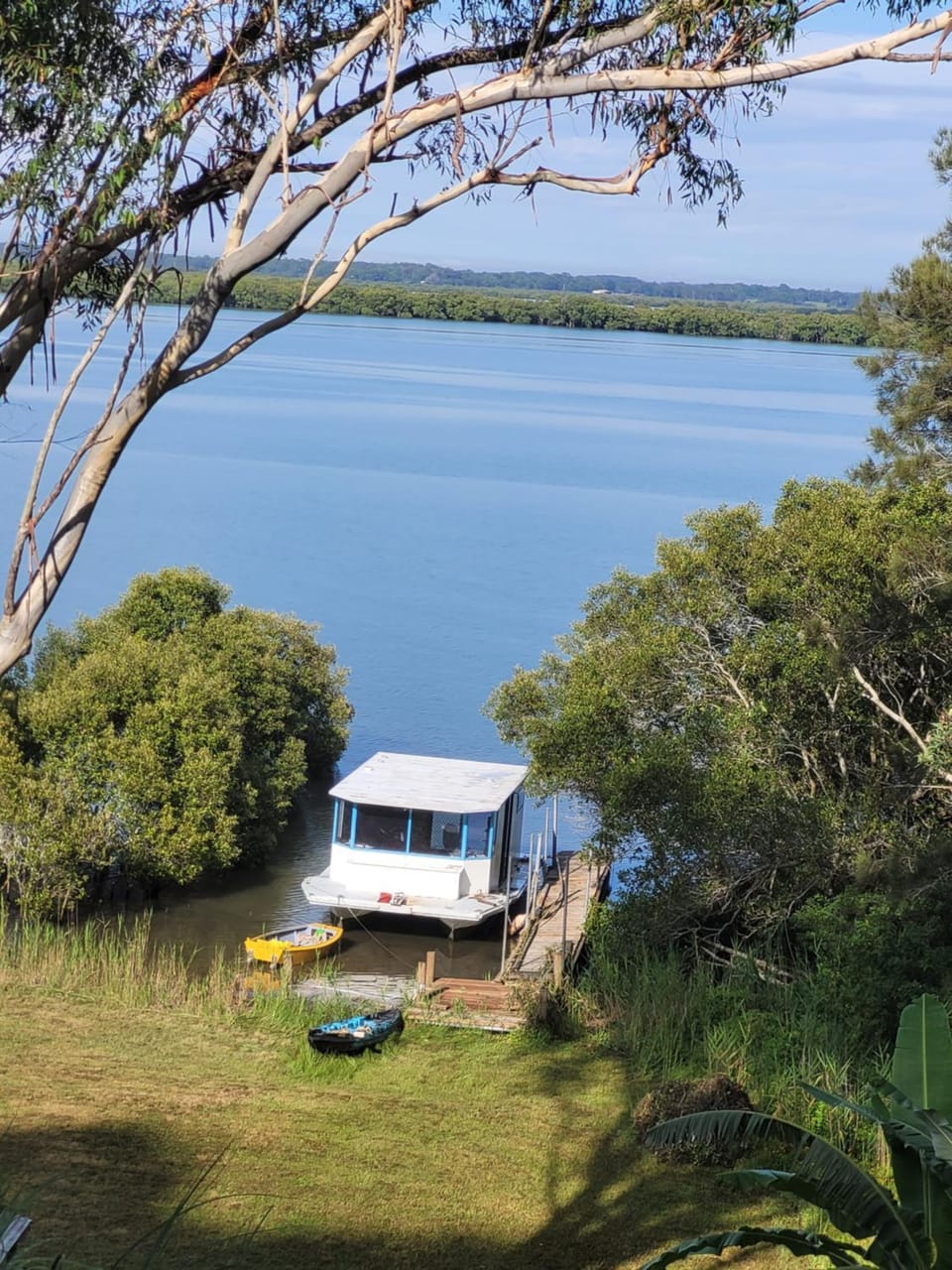 Lake view, Sea view
