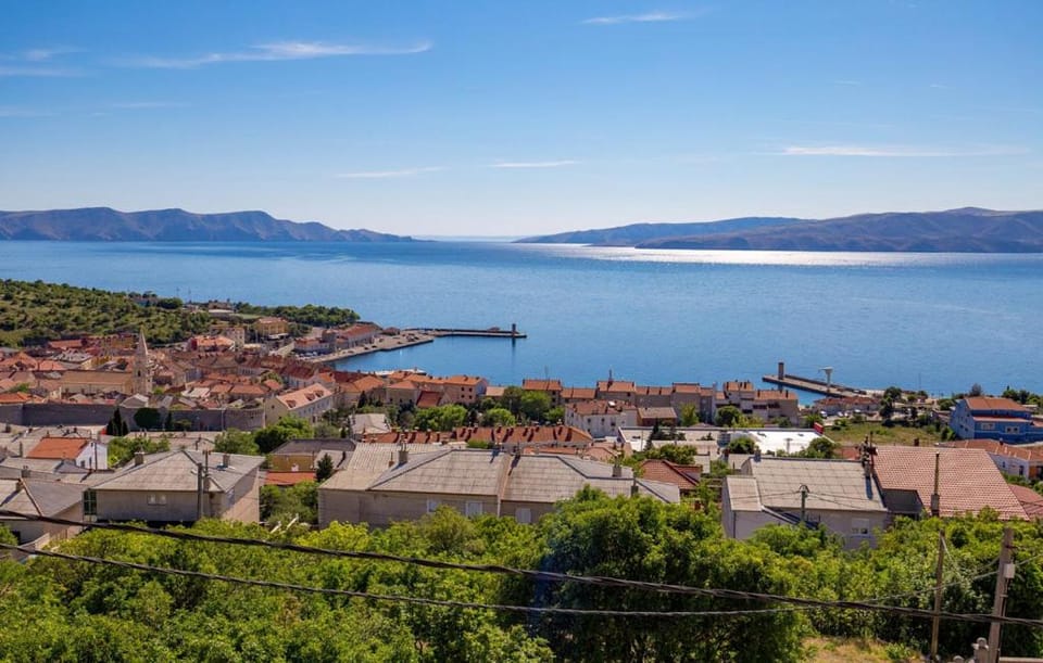 City view, City view, Sea view, Sea view