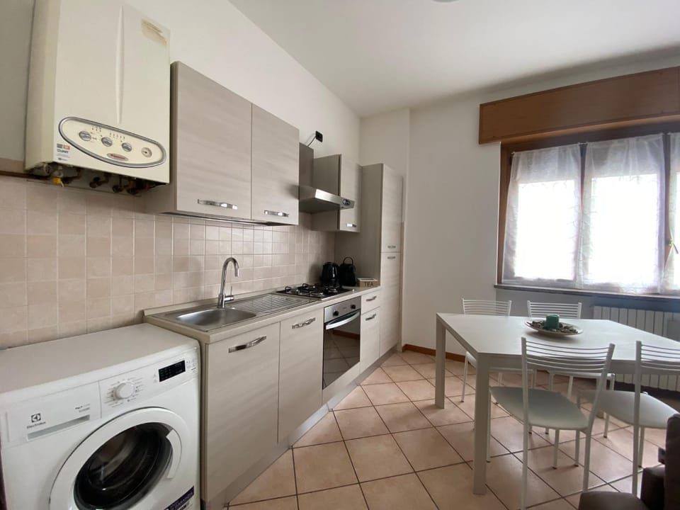 Foliage House by Quokka 360 - Comfortable Stay Near Rho Fiera Apartment in Lombardy