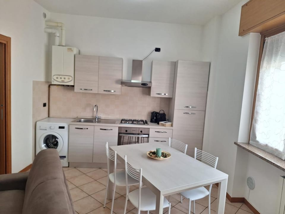 Foliage House by Quokka 360 - Comfortable Stay Near Rho Fiera Apartment in Lombardy