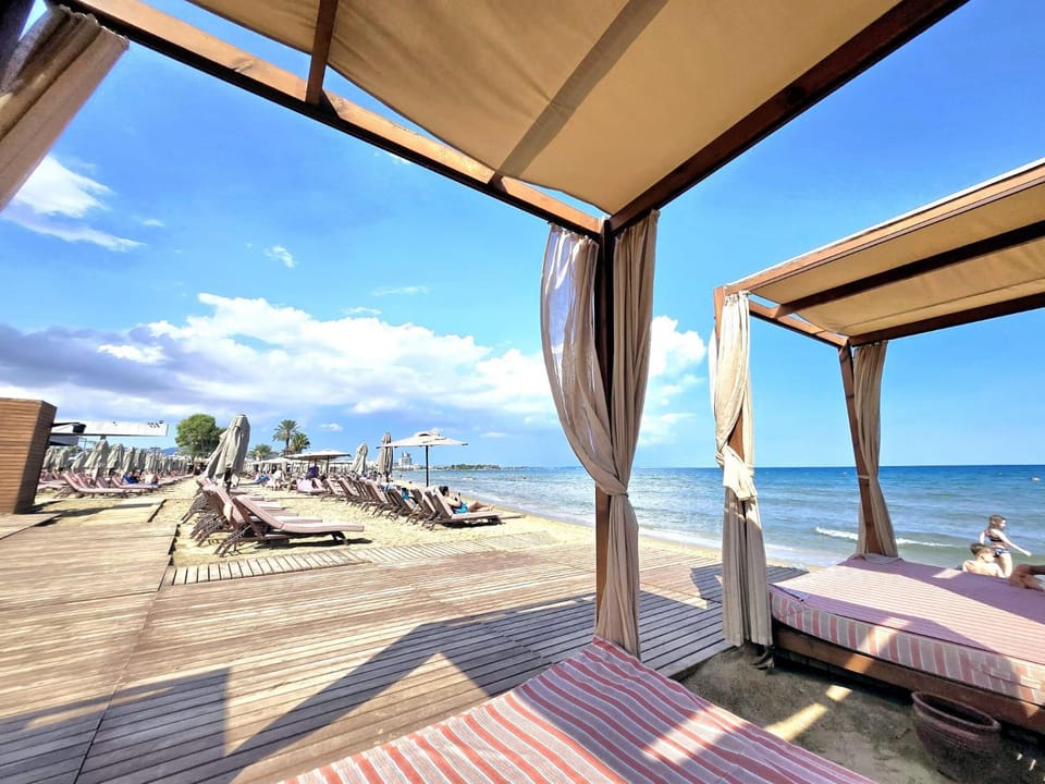 Day, View (from property/room), Beach, Sea view, sunbed