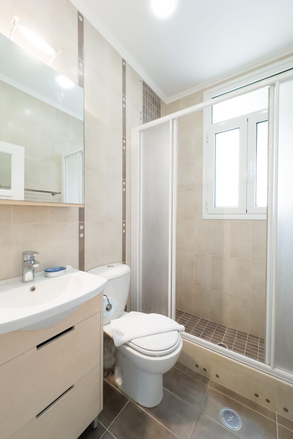 Shower, Bathroom