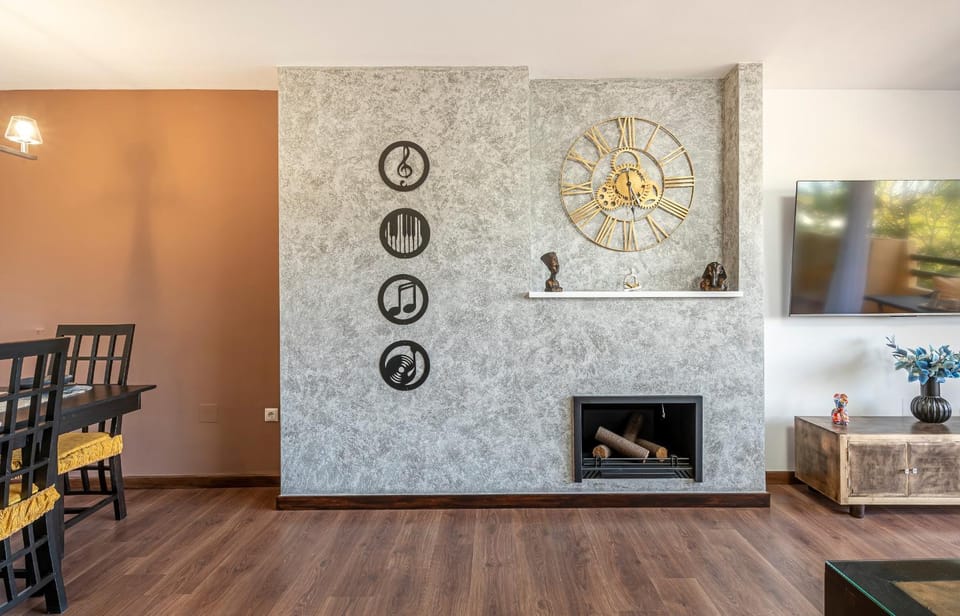 Property building, Living room