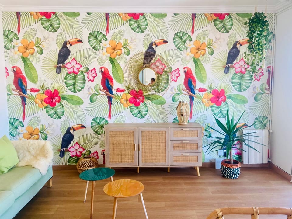 Tucan tropical Apartment in Sabadell