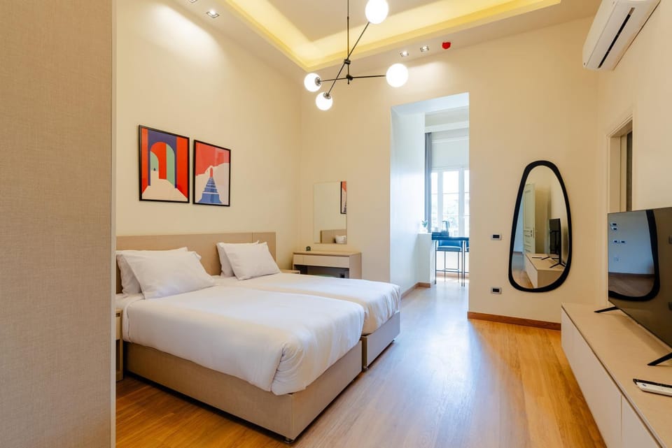Bed, TV and multimedia, Photo of the whole room, Bedroom, air conditioner