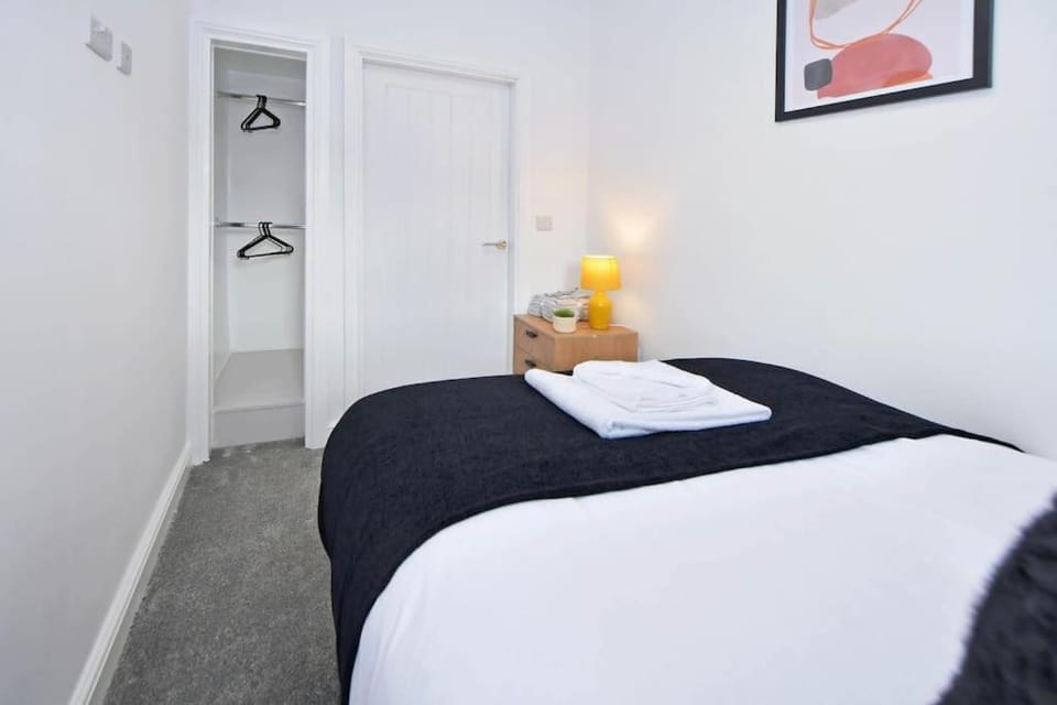 Brooklyn House - By Sigma Stays House in Crewe