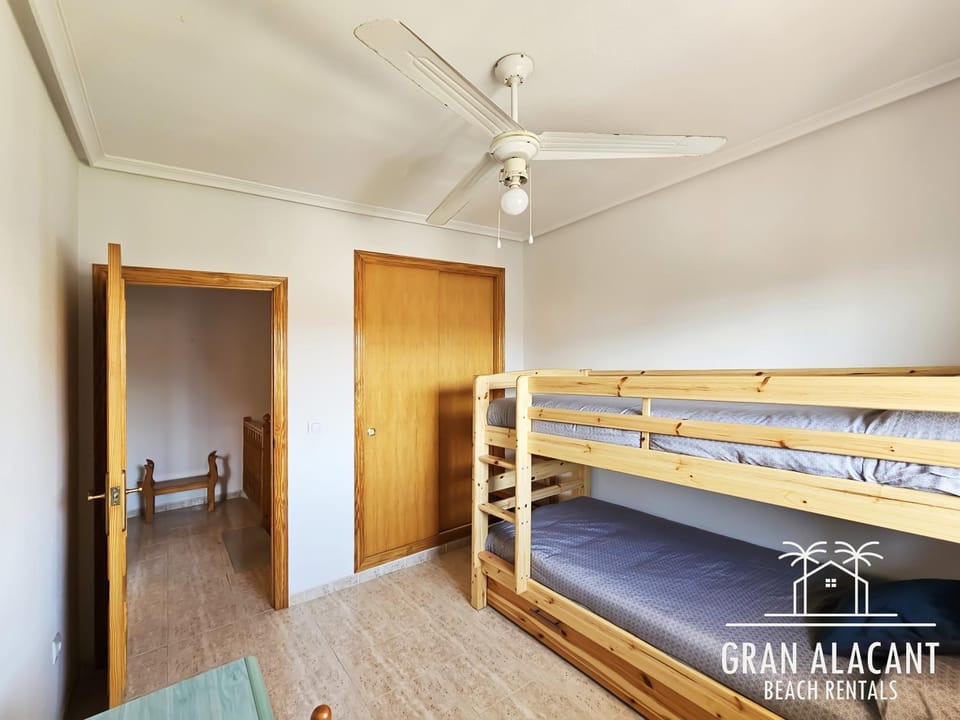 bunk bed