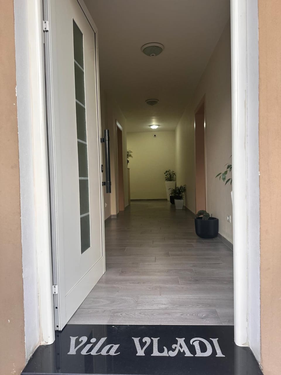 Vila Vladi Apartment in Tirana County, Albania