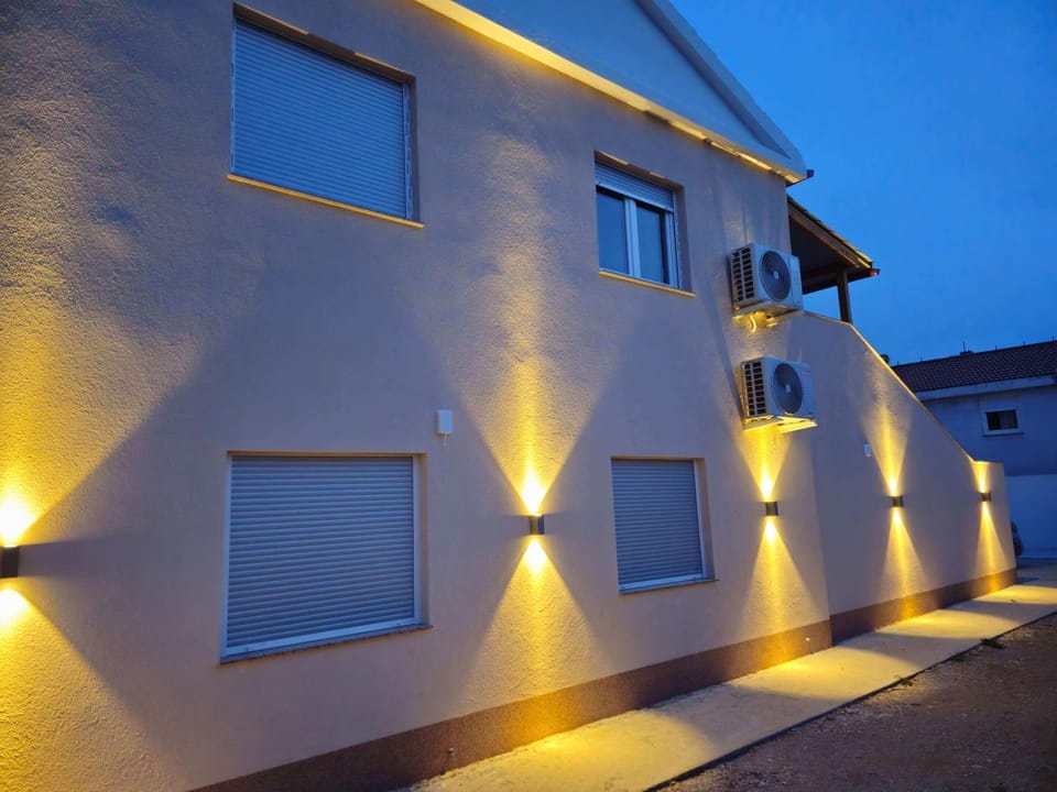 Property building, Night