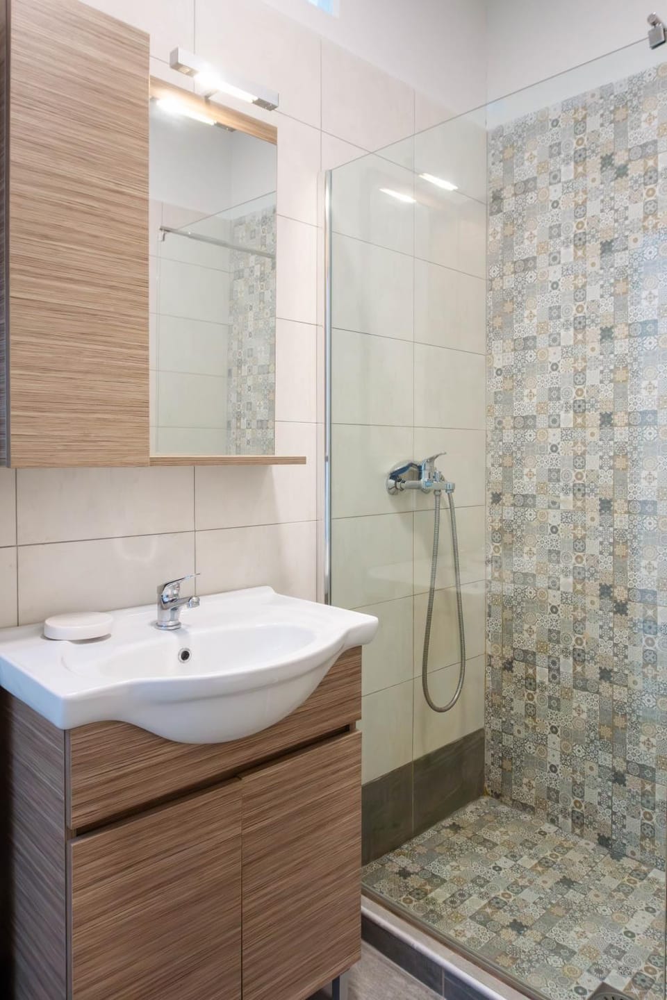 Shower, Bathroom