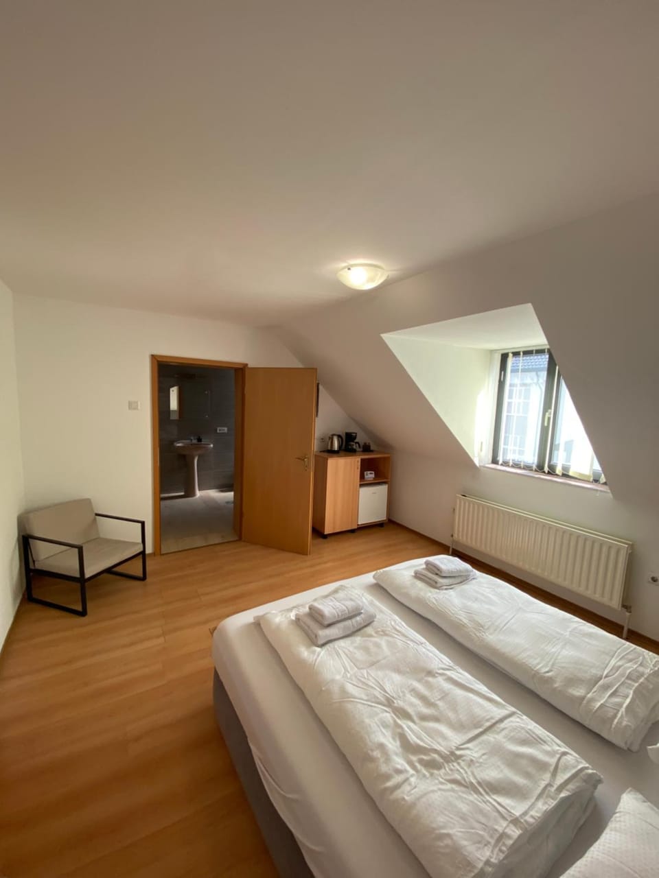 MAT & EDW RooM Apartment hotel in Romania