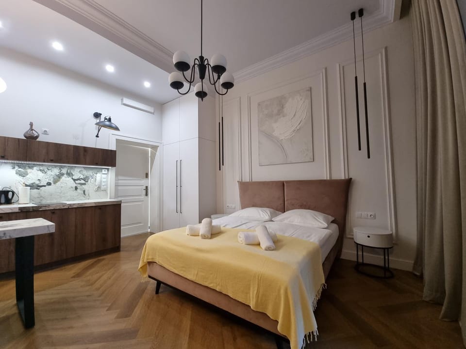 Kitchen or kitchenette, Photo of the whole room, Bedroom