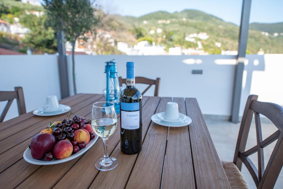 Flisvos Beachfront Apartments Hotel in Sporades, Greece