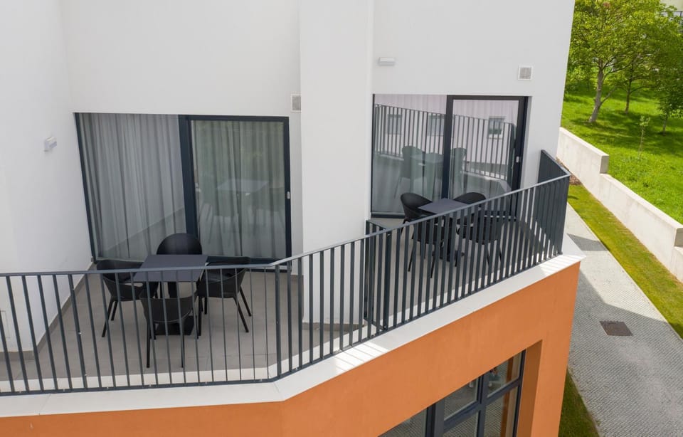 View (from property/room), Balcony/Terrace