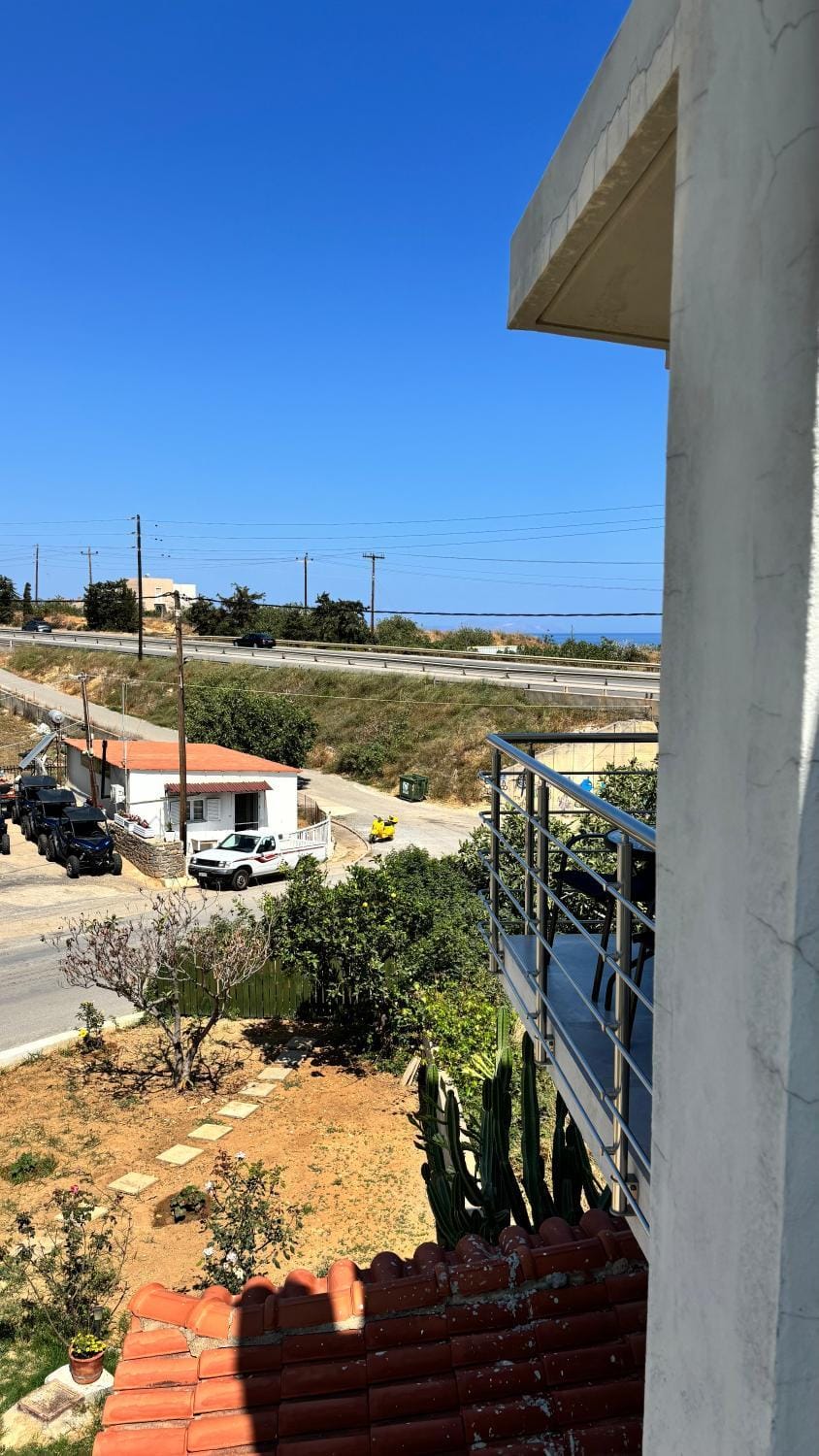 Property building, Natural landscape, View (from property/room), Balcony/Terrace, Sea view, Parking