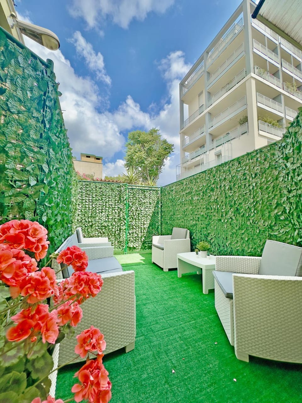 Patio, Garden