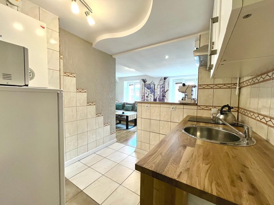 Kitchen or kitchenette, stove