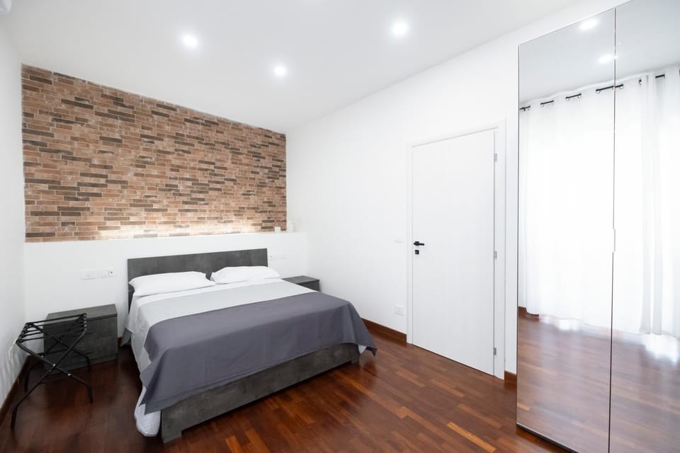 Bed, Photo of the whole room, Bedroom, wardrobe