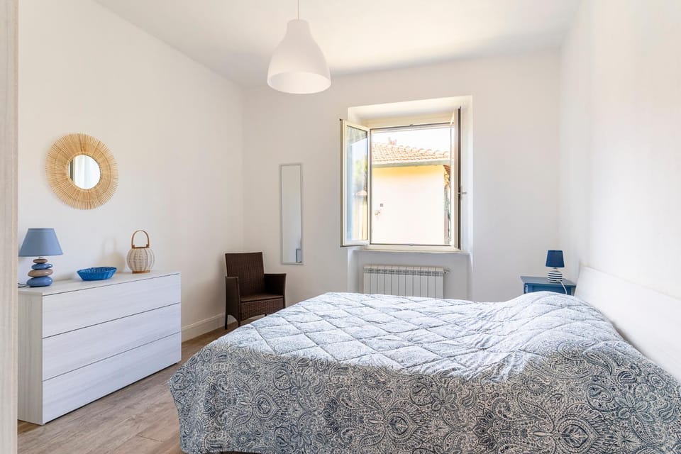 GuestHost - Modern Sea View Apartment with Balcony Apartment in Livorno