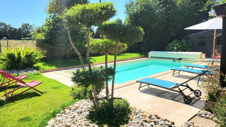 Pool view, Swimming pool