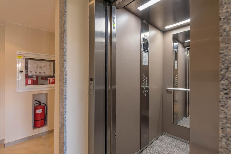 elevator