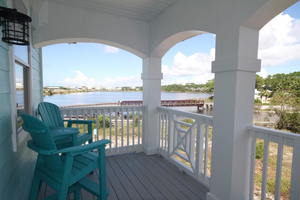 Balcony/Terrace, Lake view