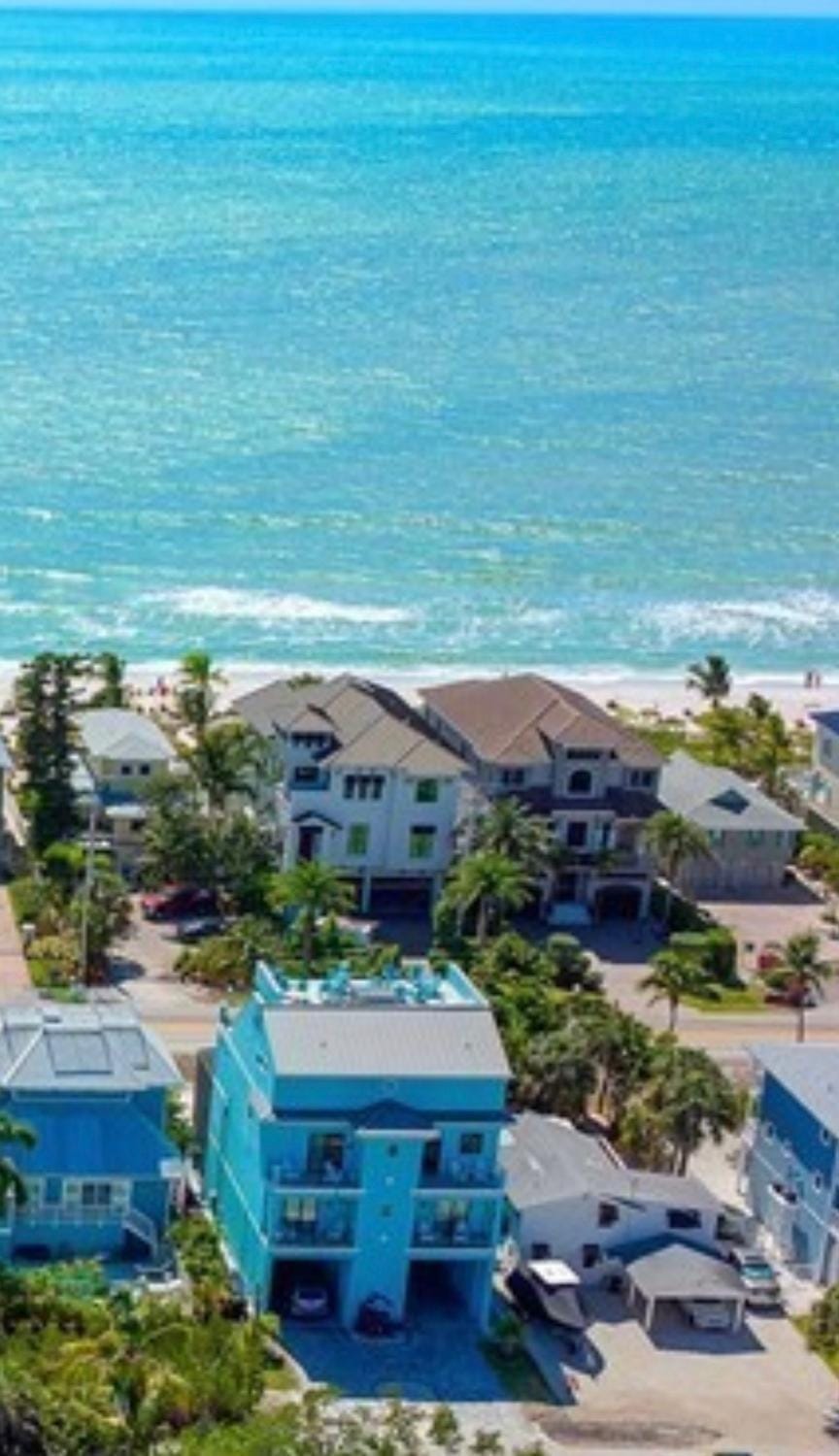 Neighbourhood, Bird's eye view, Beach, Sea view, Location