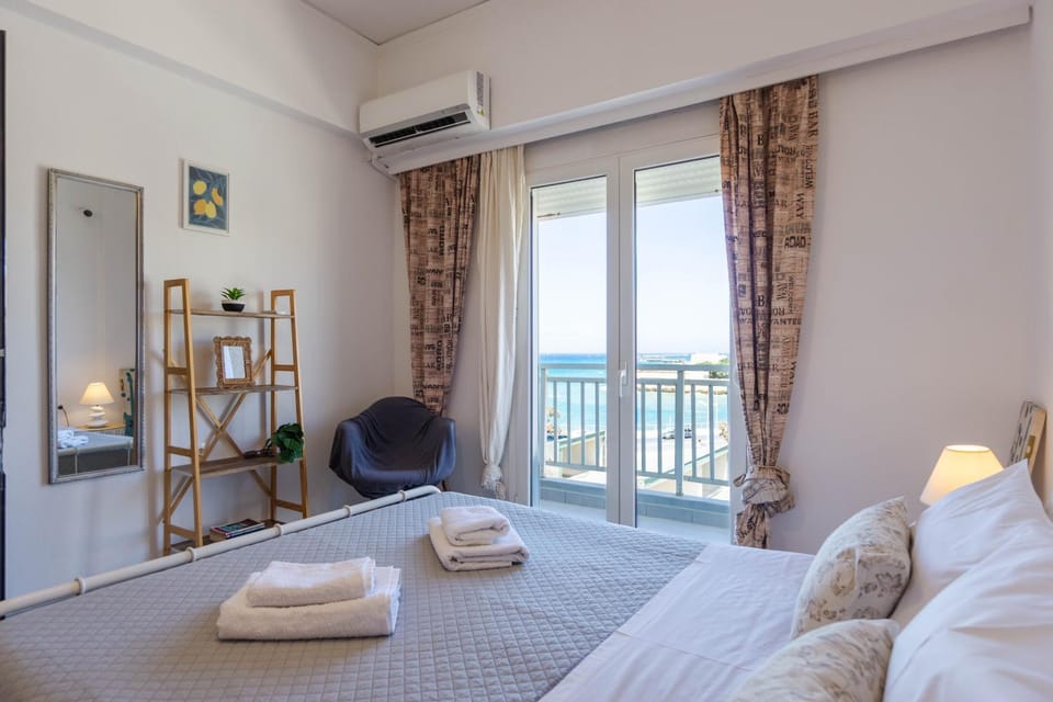 Bed, View (from property/room), towels
