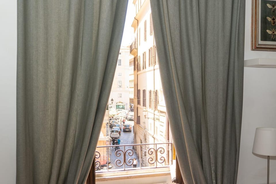 Antuela Pantheon Apartment in Rome