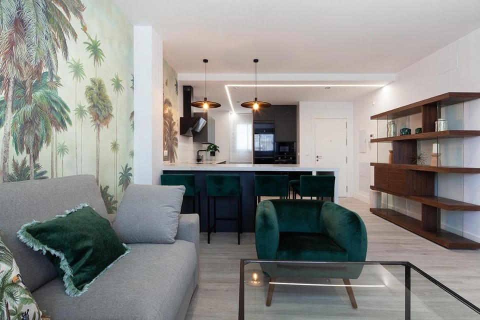 Espectacular piso en Nervión Apartment in Seville