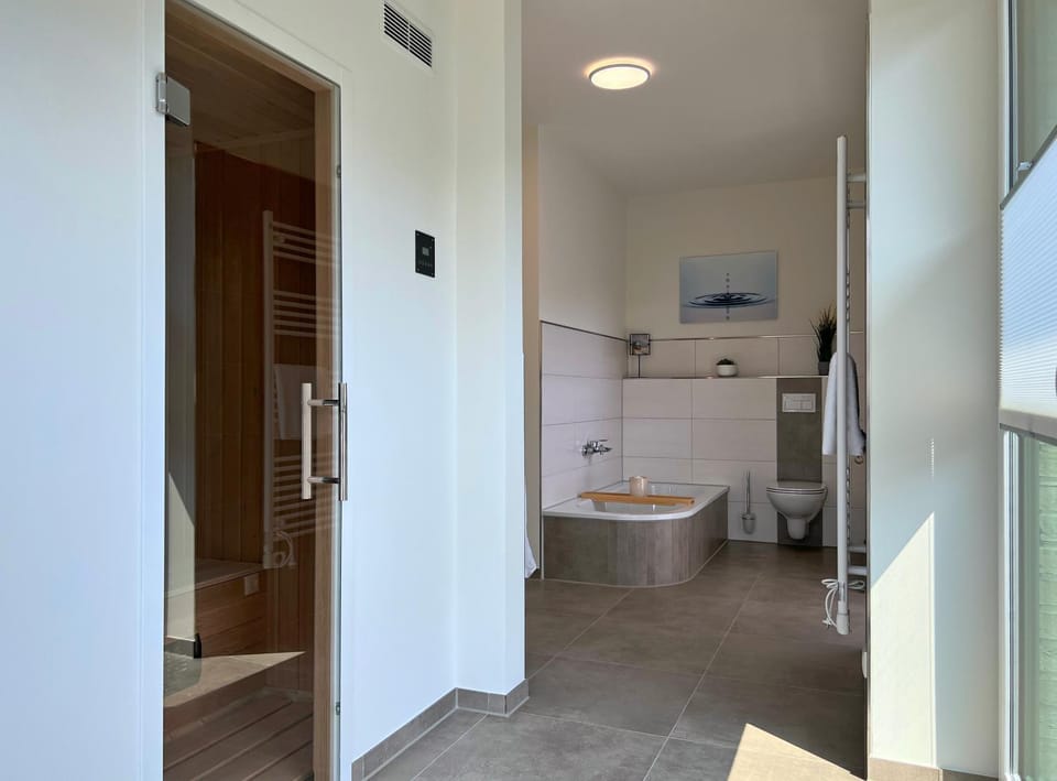 Toilet, Bathroom