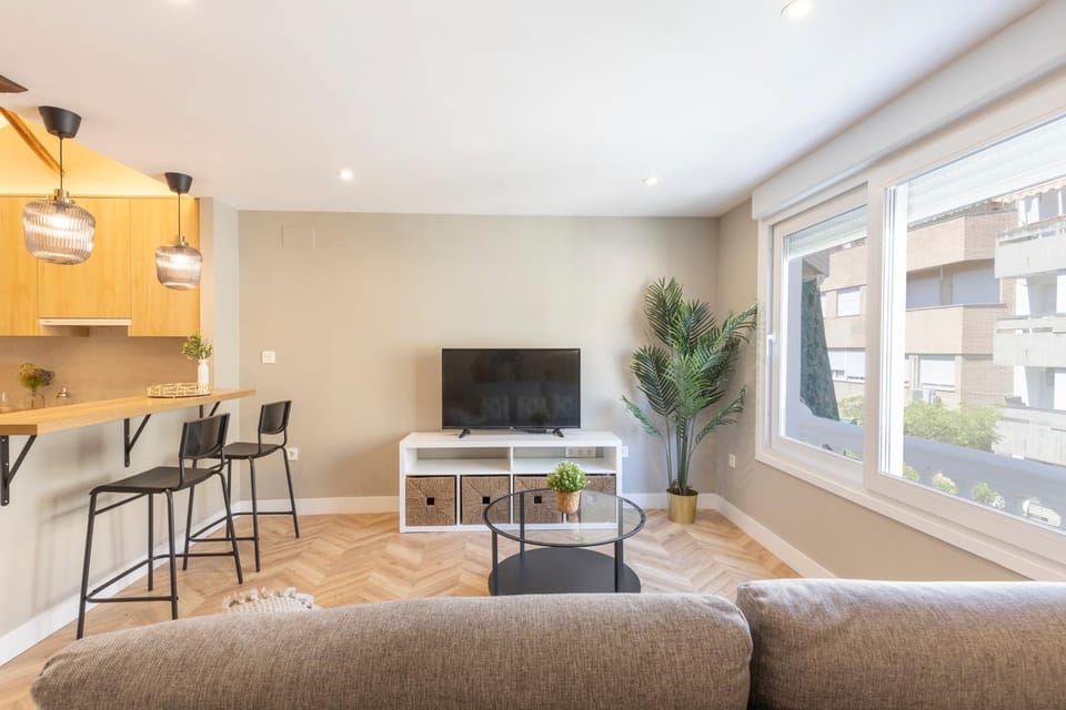 Living room, Dining area, Evening entertainment