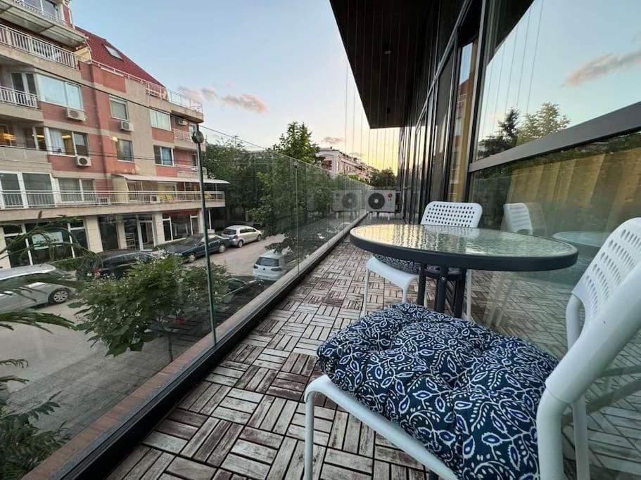 Modern Vitosha Maisonette with Garage Apartment in Sofia