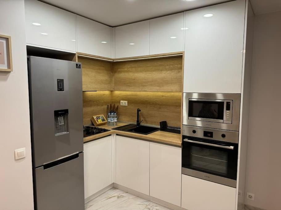 Modern Vitosha Maisonette with Garage Apartment in Sofia