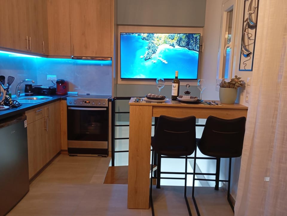 TV and multimedia, Kitchen or kitchenette, Dining area