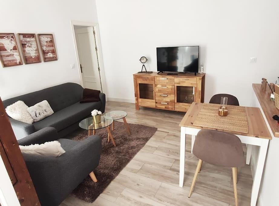 Apartamento 'Mini Jungle' en el corazón de Cádiz Apartment in Cadiz